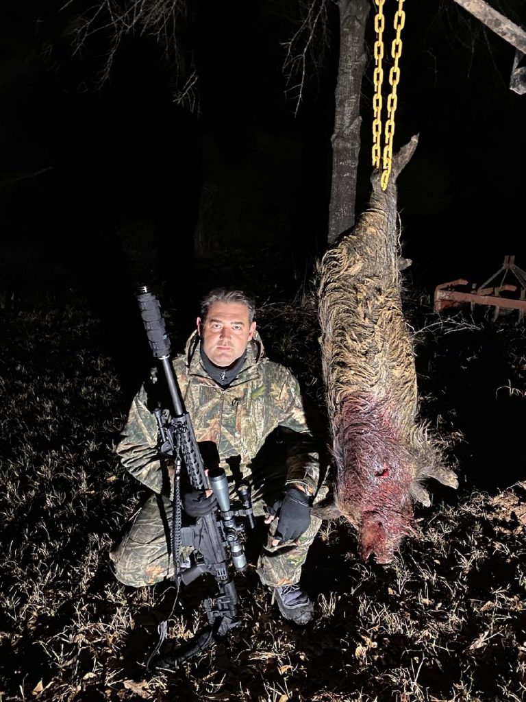 Texas Hog Hunter at McCune Ranch Outfitters, LLC